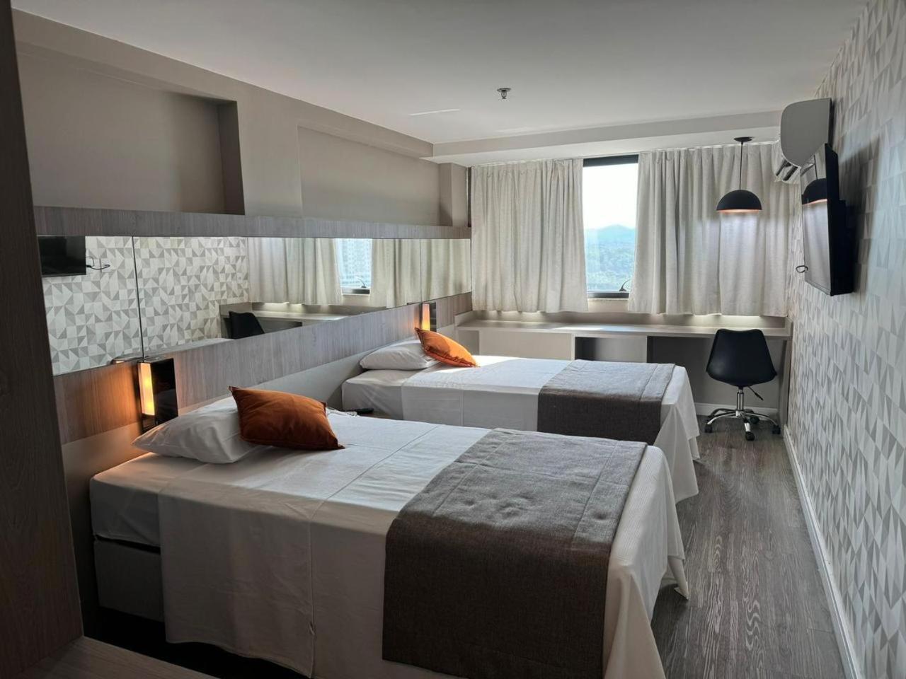Logic Hotel โวลตา เฮดอนดา ภายนอก รูปภาพ